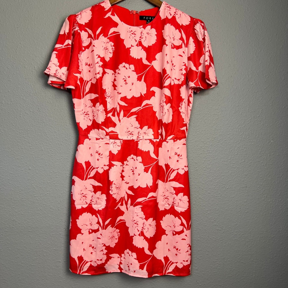 FORE Red Pink Floral Mini Dress Women's Small Short Sleeve‎ Fit & Flare Cap SL